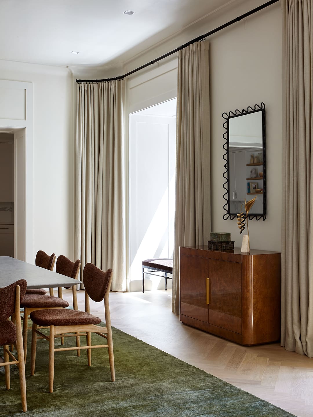 Sales Office : 200 East 75th Street : Yellow House Architects