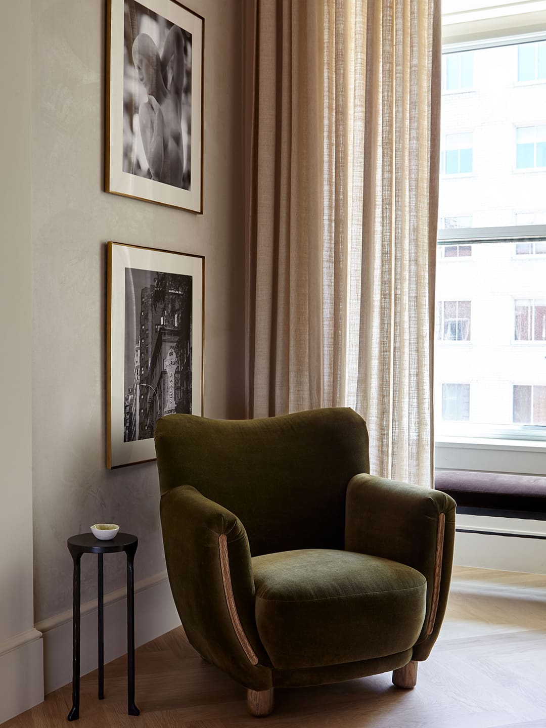 Sales Office : 200 East 75th Street : Yellow House Architects