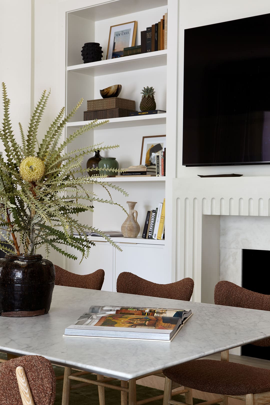 Sales Office : 200 East 75th Street : Yellow House Architects